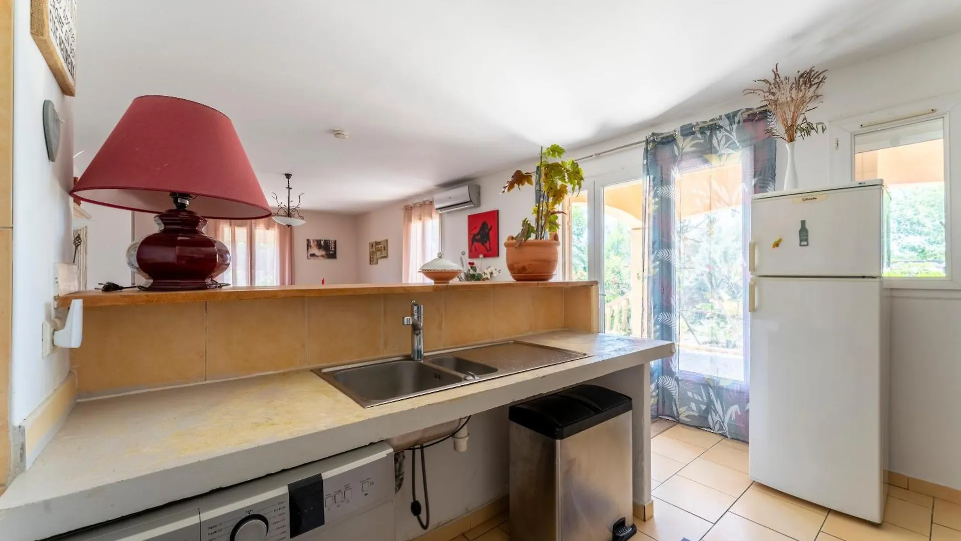 Holiday home Maison De Vacances Provence Tarascon France