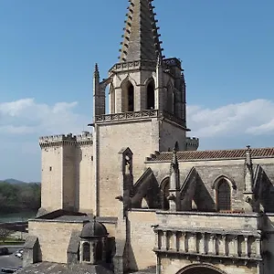 Le Clos Du Rouet Tarascon